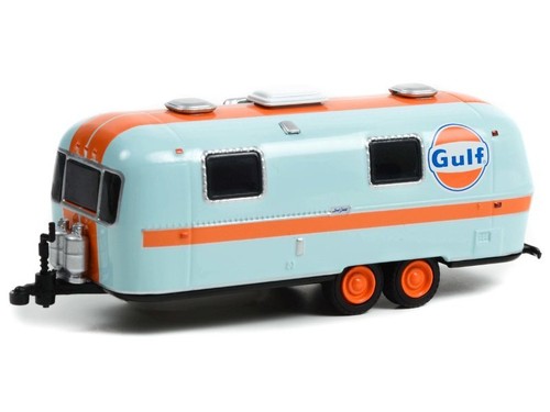 Airstream land yacht safari - yacht,